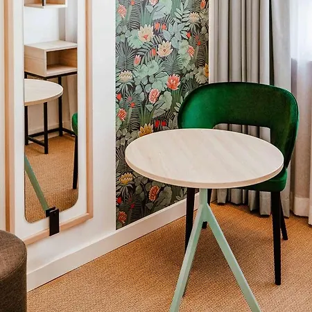 Ibis Styles Centre Gare Hotel 3*