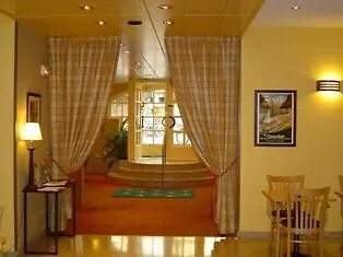 Ibis Styles Centre Gare Hotel 3*