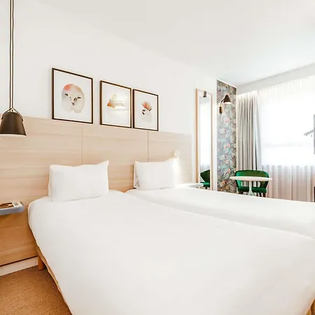 Ibis Styles Centre Gare Otel 3*