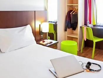 Ibis Styles Centre Gare 3* לוקסמבורג