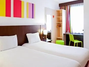 Otel Ibis Styles Centre Gare 3*