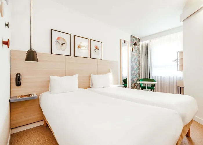 Ibis Styles Centre Gare Hotel 3*